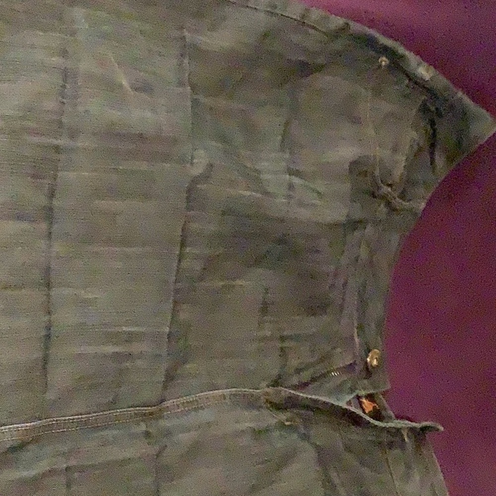 A woman’s blue jeans